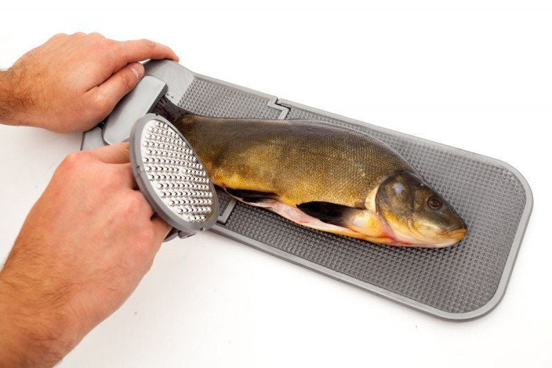Folding Filleting Board & De-Scaler